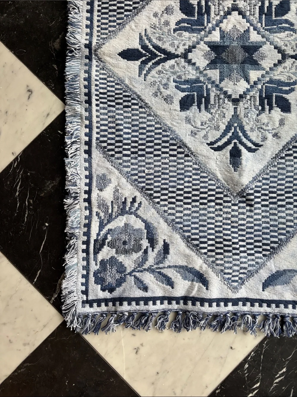 Blue & White Floral Diamond Accent Rug